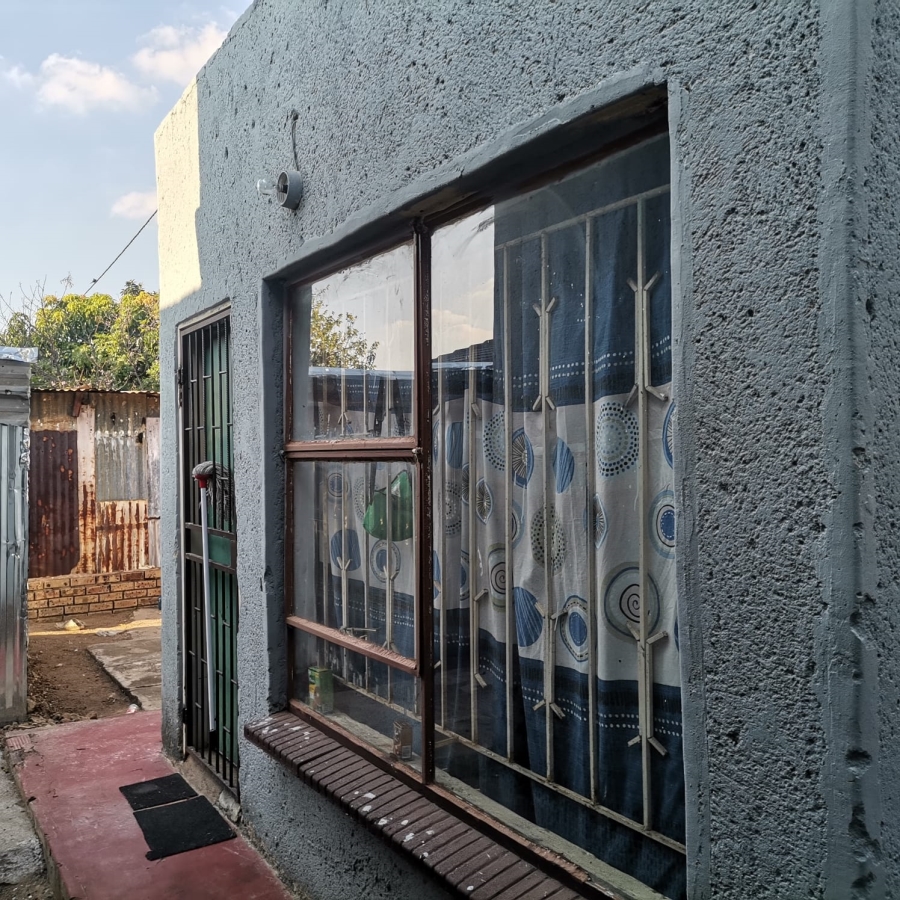 2 Bedroom Property for Sale in Lethlabile North West